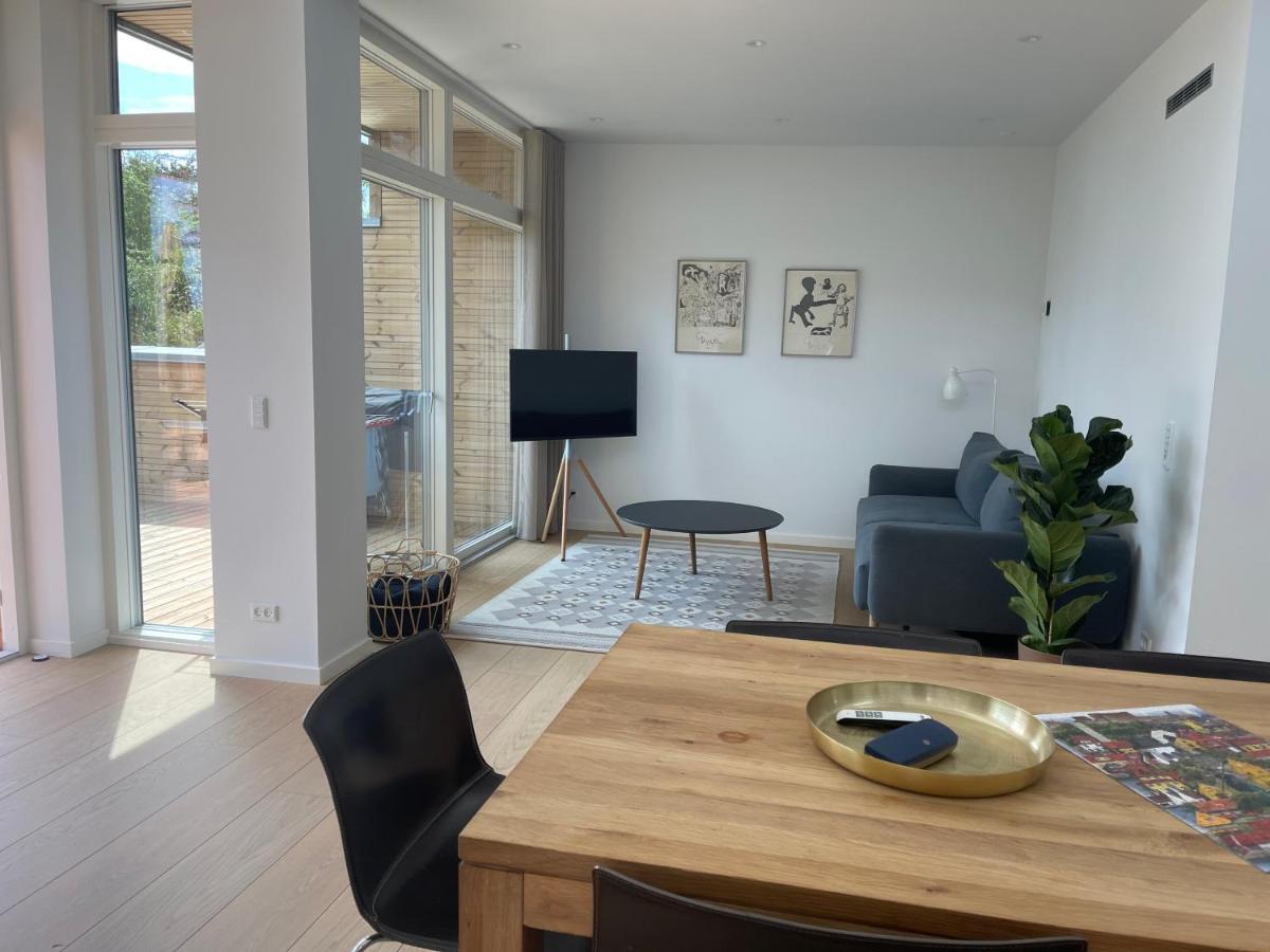 Nybygget Hus I Svaneke Taet Pa Klipper, Skov Og Hav Extérieur photo